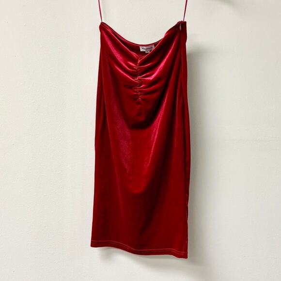 Superdown Velvet Strapless Ruched Front Mini Cocktail Dress Red Women's Size S - Picture 1 of 4